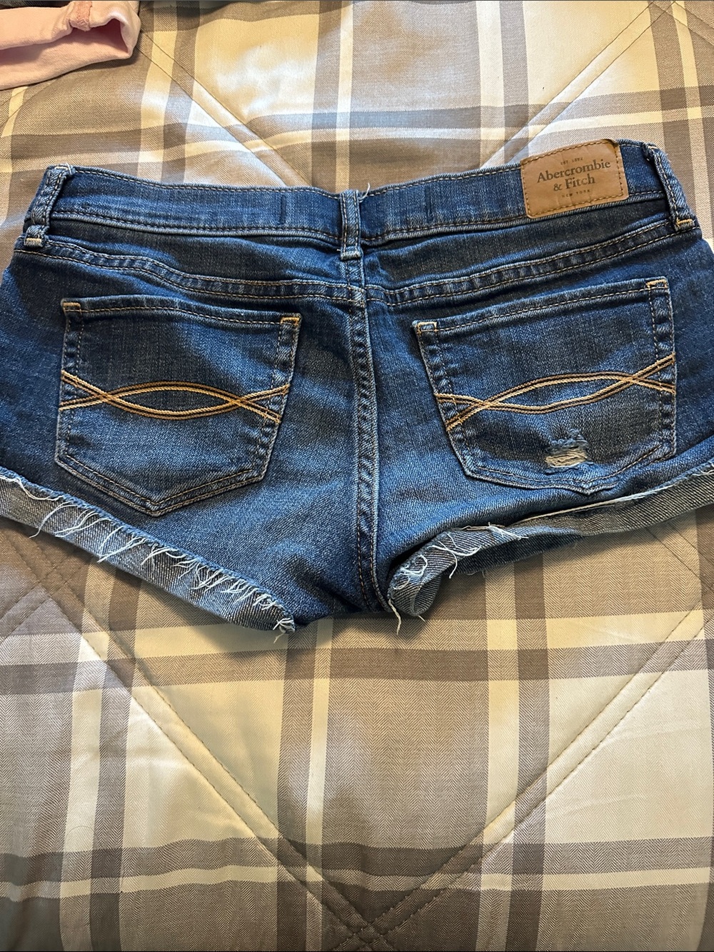 Women’s Shorts bundle - Picture 5 of 11